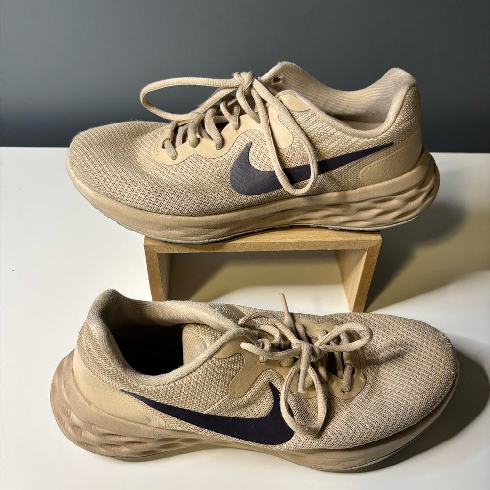 Nike Revolution 6 Next Nature road running shoes (NO BOX)